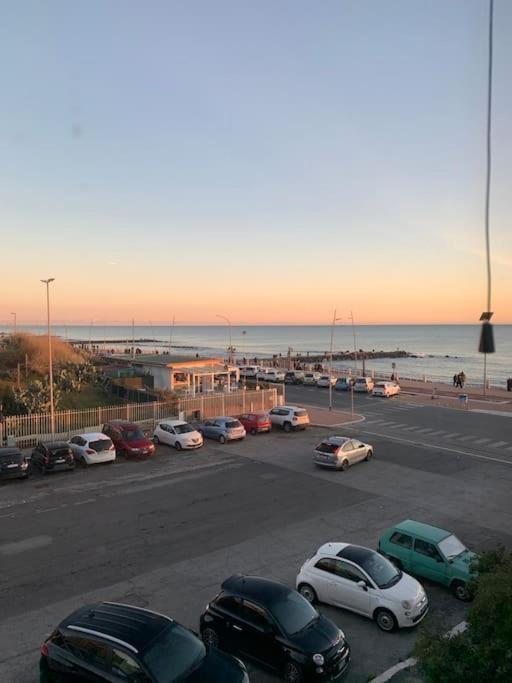 Rome'S Harbour All Year ليدو دي أوستيا المظهر الخارجي الصورة